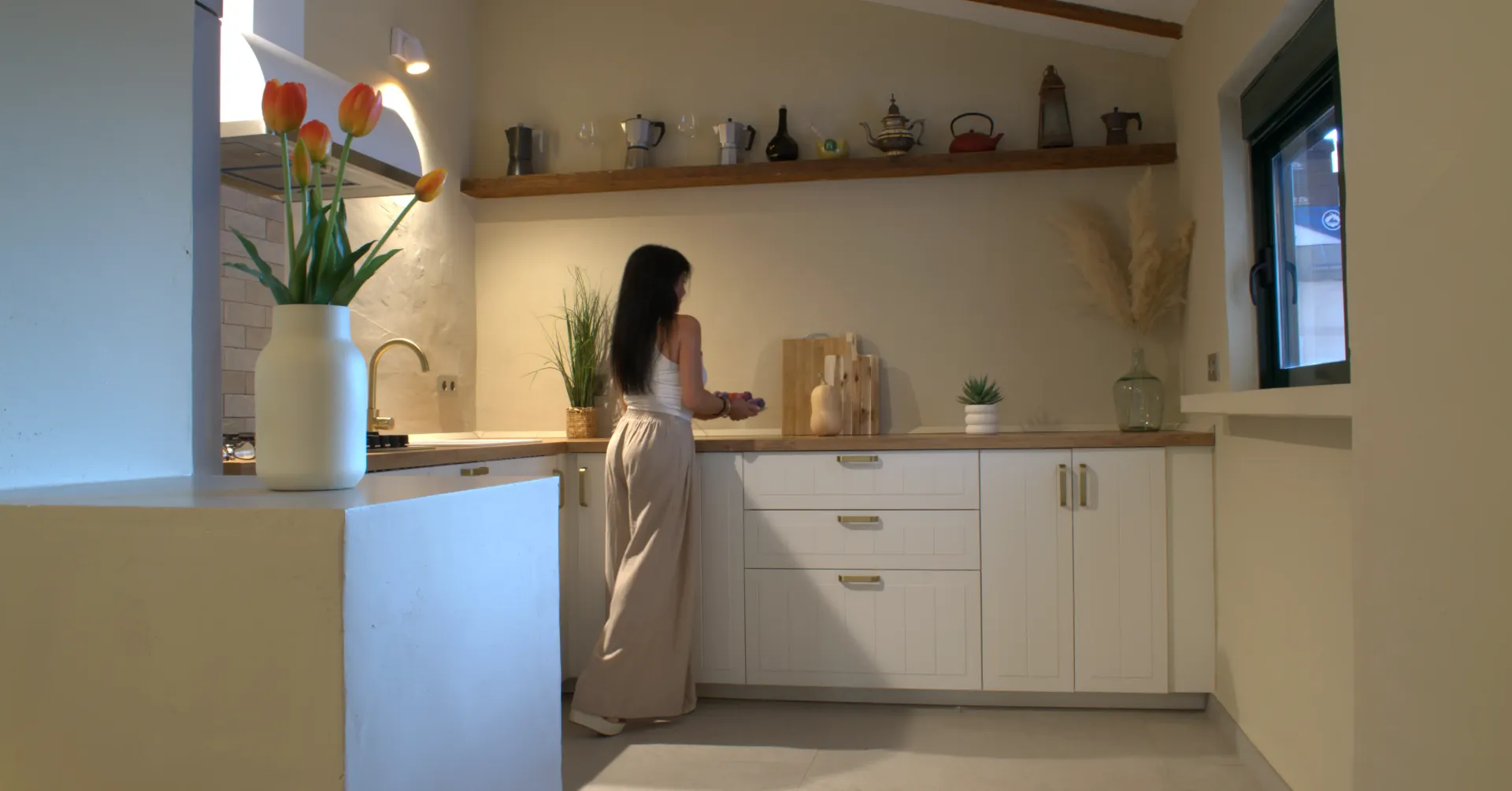 Inma Fuentes trabajando en home staging - Mi historia